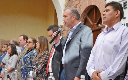 Buscan regidores ganar $100 mil