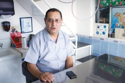  Busca dignificar espacios de mercado