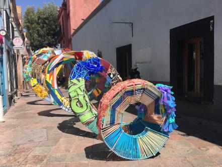 Carrazcopio, una escultura viva en el Centro Histórico