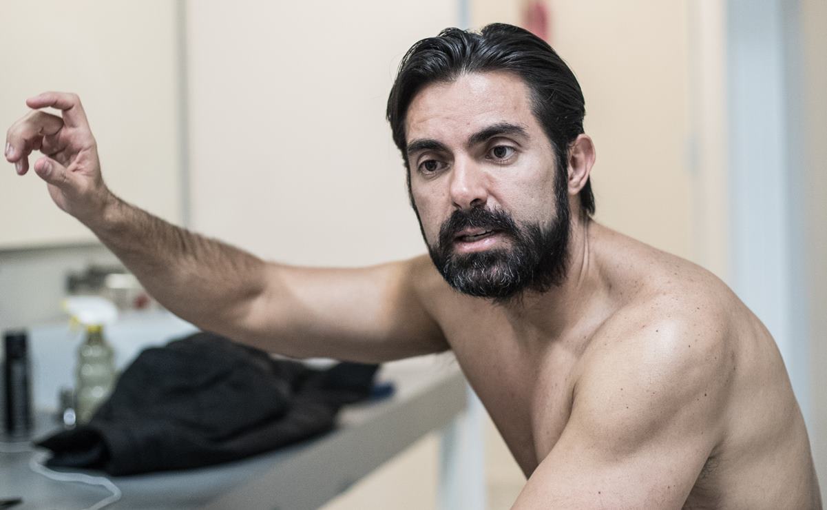 Critican a Ernesto D’Alessio por dichos sobre operaciones de reasignación de sexo