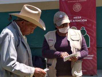 Adelantan apoyo a los adultos mayores, por contingencia de salud