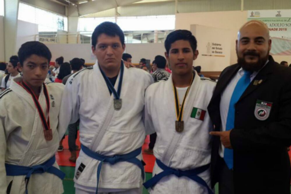Destacan judokas locales