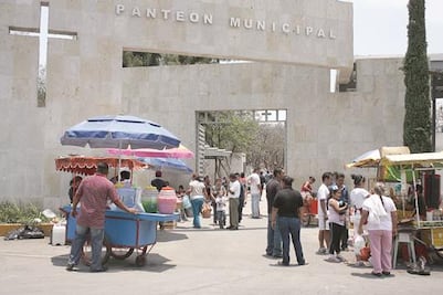 Alistan para Día de Muertos panteones