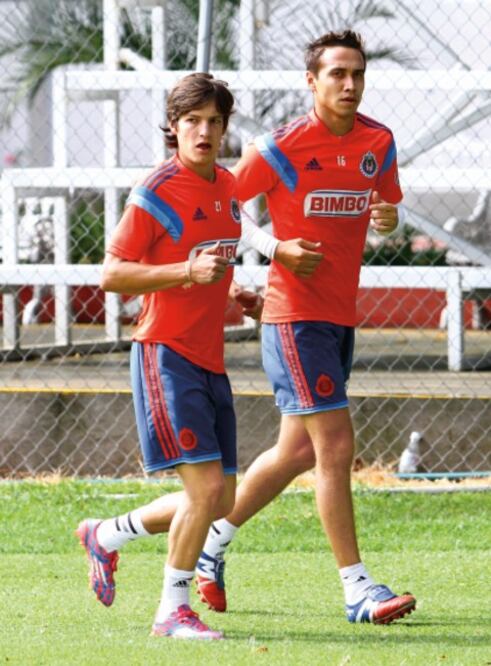 Se motiva Carlos Fierro tras doblete con Chivas 