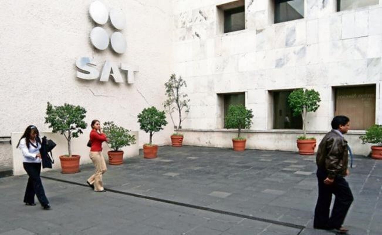 SAT continúa con devolución de impuestos; van 4 mil 716 mdp