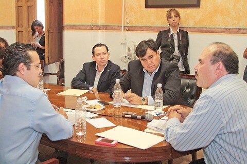 Analizan creación de consejo educativo