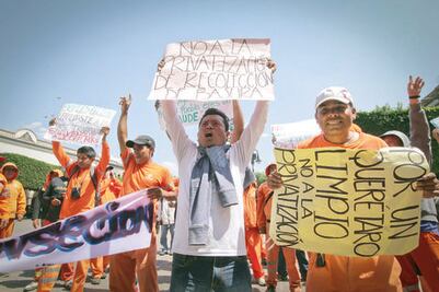 Van contra concesión de servicio de limpia