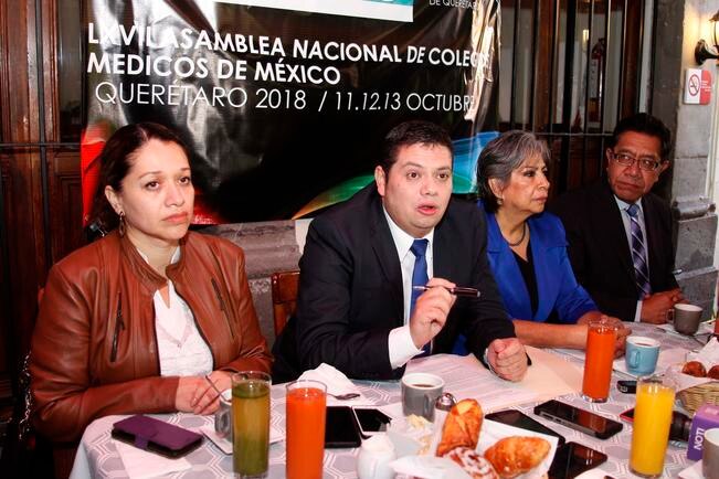 Colegio Médico definirá postura ante el llamado a paro de doctores