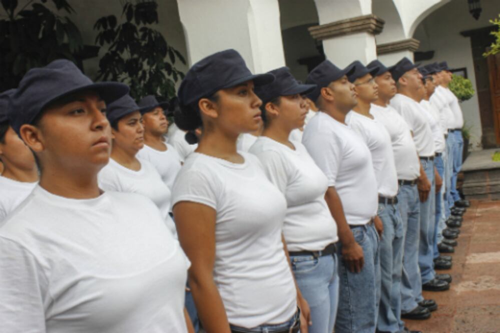 Manda SSPM a cadetes a seguro popular