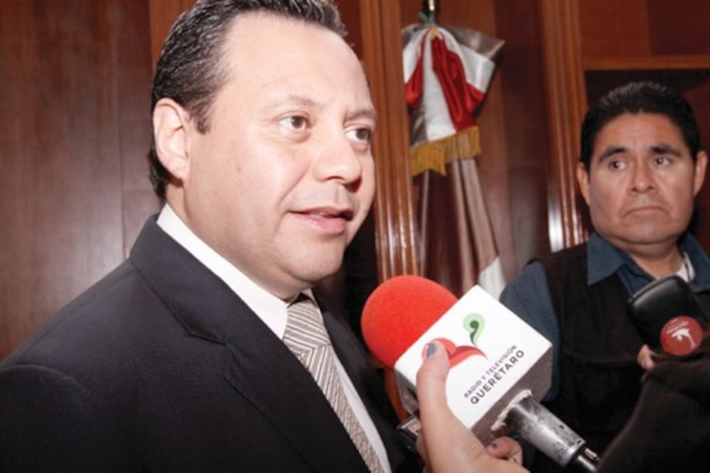 PRI pide apoyo a favor de periodistas 