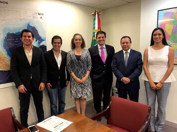 Se reúne Braulio Guerra con embajador mexicano en EU