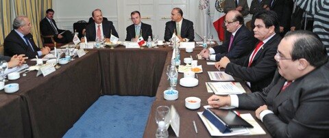 Empieza cabildeo por el presupuesto 2013