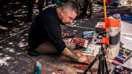 El magnífico y efímero arte de pintar en el suelo