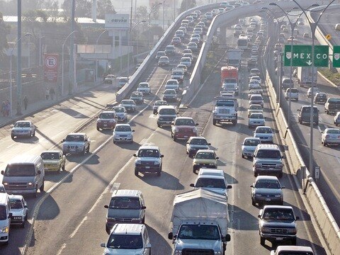 Crece 7% el parque vehicular en metrópoli