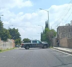 Hombre sin vida hallado en la vía pública de Querétaro