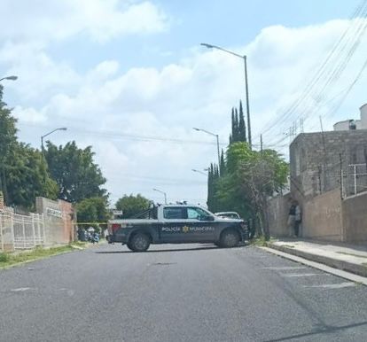 Hombre sin vida hallado en la vía pública de Querétaro