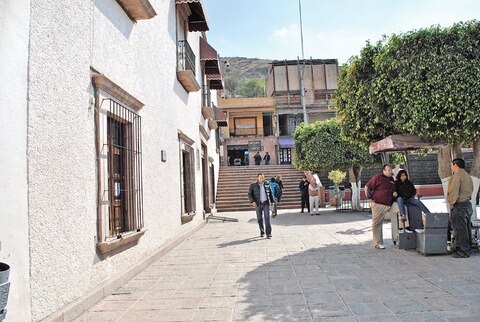 Invierten El Marqués 2 mmdp