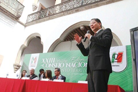 PRI estatal aumenta padrón de militantes