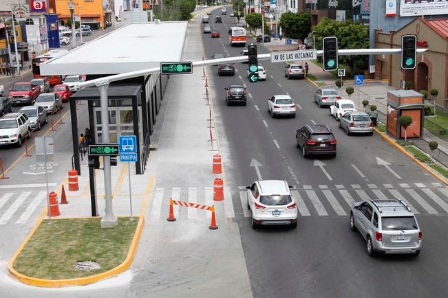 Semaforización tiene avance de 70%: Mauricio Cobo Urquiza