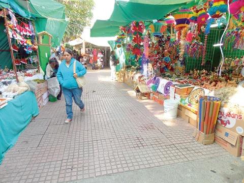 Reportan descenso en ventas este mes