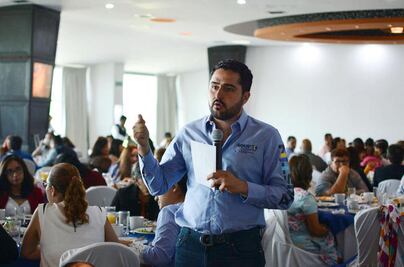 Dorantes va por evitar la deserción escolar