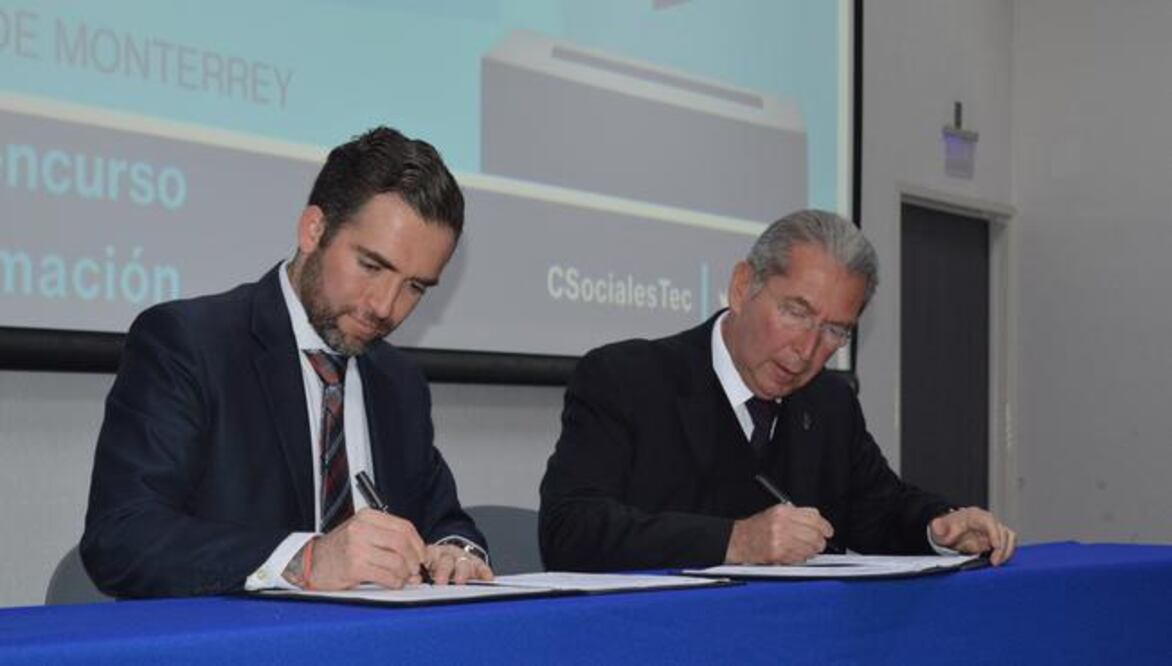 Las autoridades del instituto y de la universidad reafirmaron la importancia de la participación de los jóvenes en las elecciones (ESPECIAL)