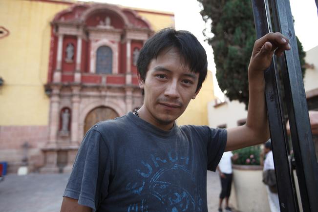 “Ladrones”, felices por participar en el Viacrucis