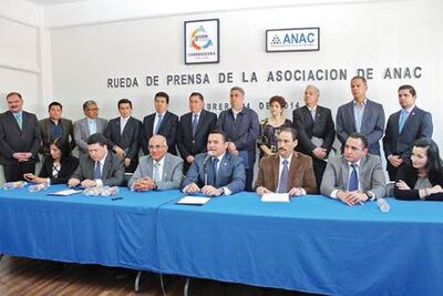 Preocupa violencia a alcaldes panistas