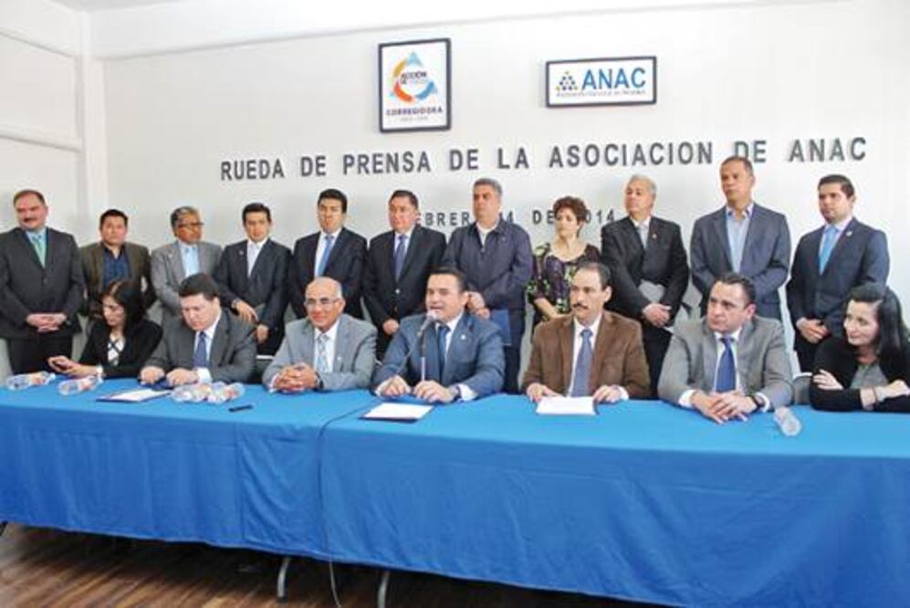 Preocupa violencia a alcaldes panistas