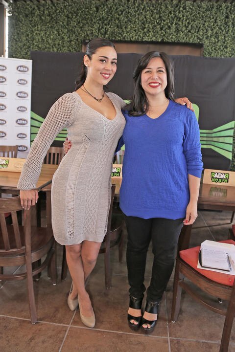 Más humor, menos “chayo”