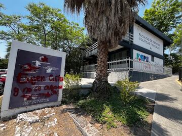 Docente de Ciencias Políticas denuncia violencia laboral en la UAQ