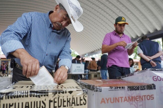 Coinciden los comicios federales con 29 locales
