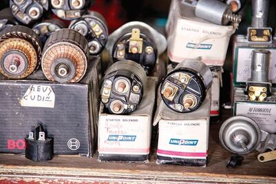 Genera 300 mdp piratería electrónica