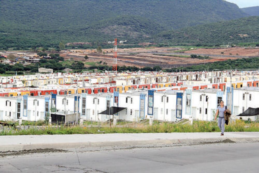 Buscará el Infonavit otorgar 15 mil créditos 