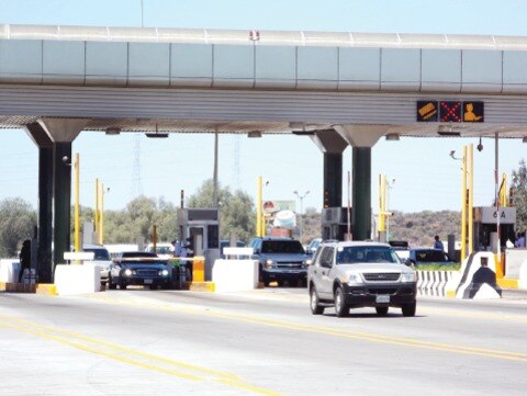 Vacacionistas llegan a Querétaro