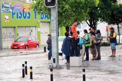 Llaman a estar alerta ante lluvias intensas