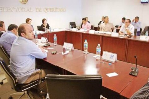 Impugnará Marcos resolución del IEQ