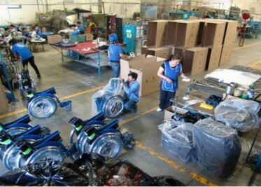 Duplican producción de sillas 