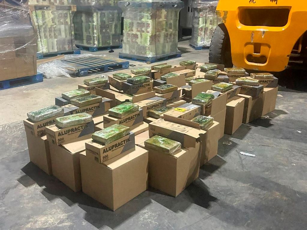 Decomisan 648 paquetes de cocaína de un kilo cada uno. Foto: Especial