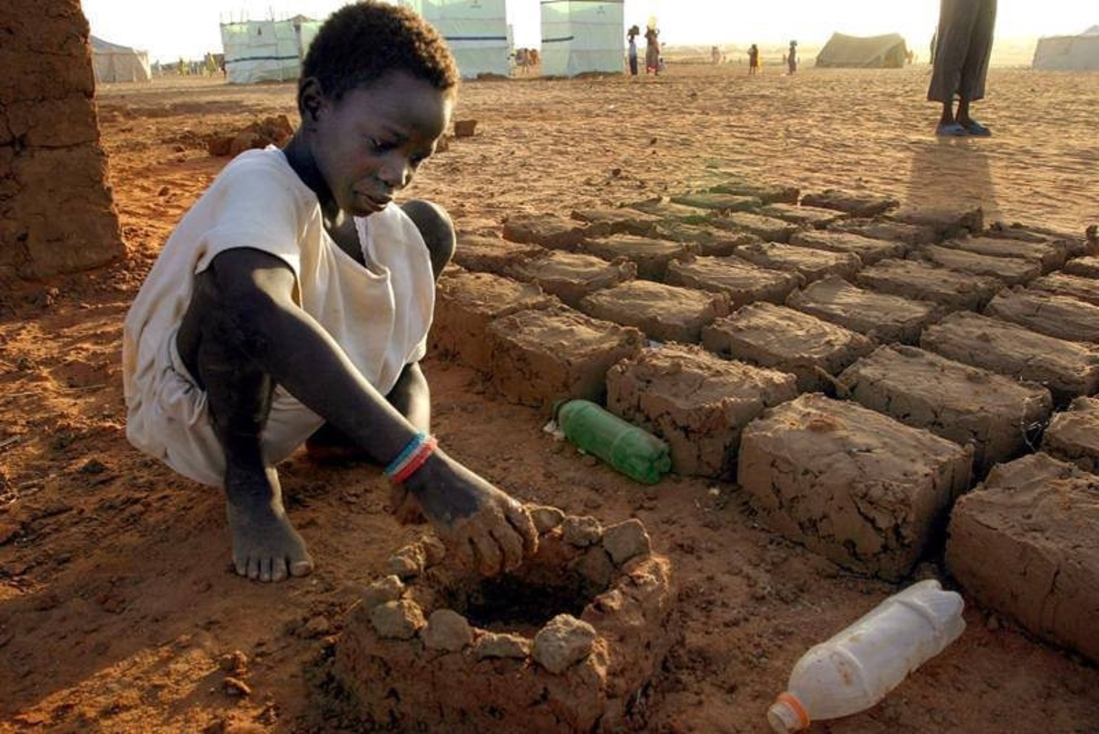 Liberan grupos armados de Sudán del Sur a más de 300 niños soldados