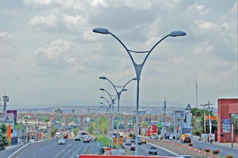 Propone Lomelí exhorto