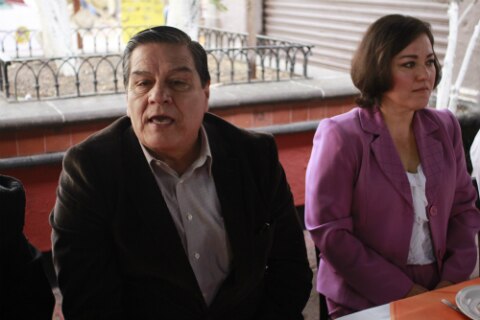 MC exige renuncia de López Portillo