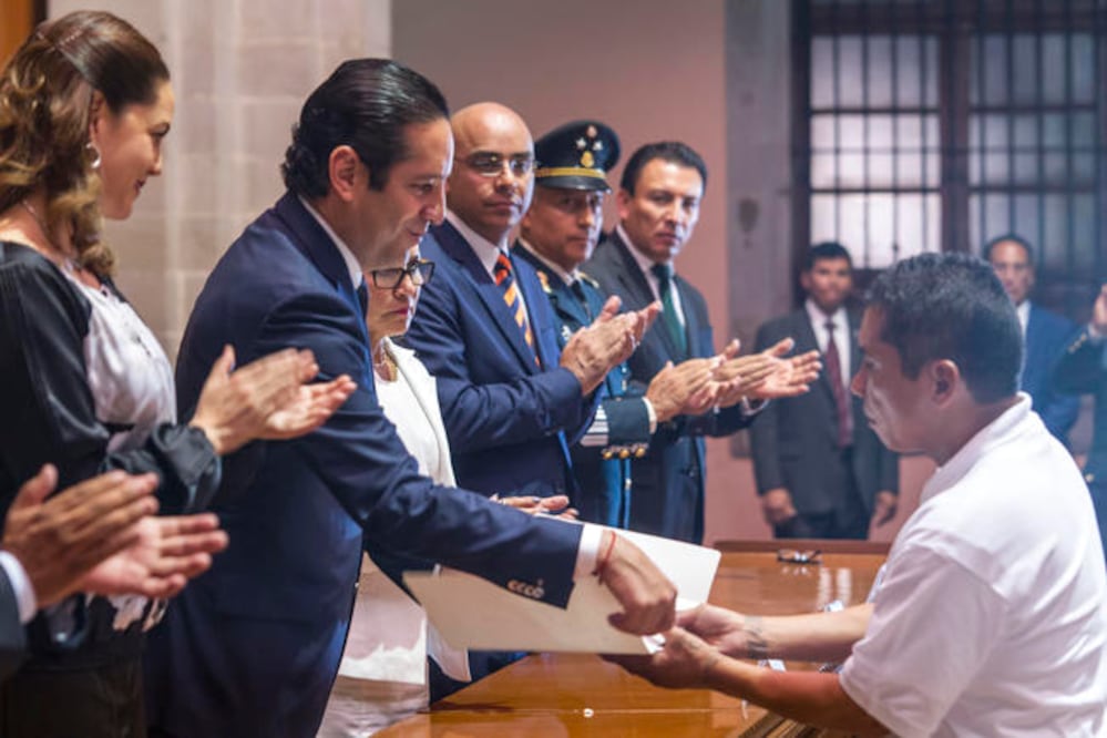 Gobernador cede al Poder Judicial facultad de indulto