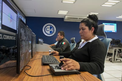 Elementos de SPM de San Juan del Río frustraron asalto en farmacia