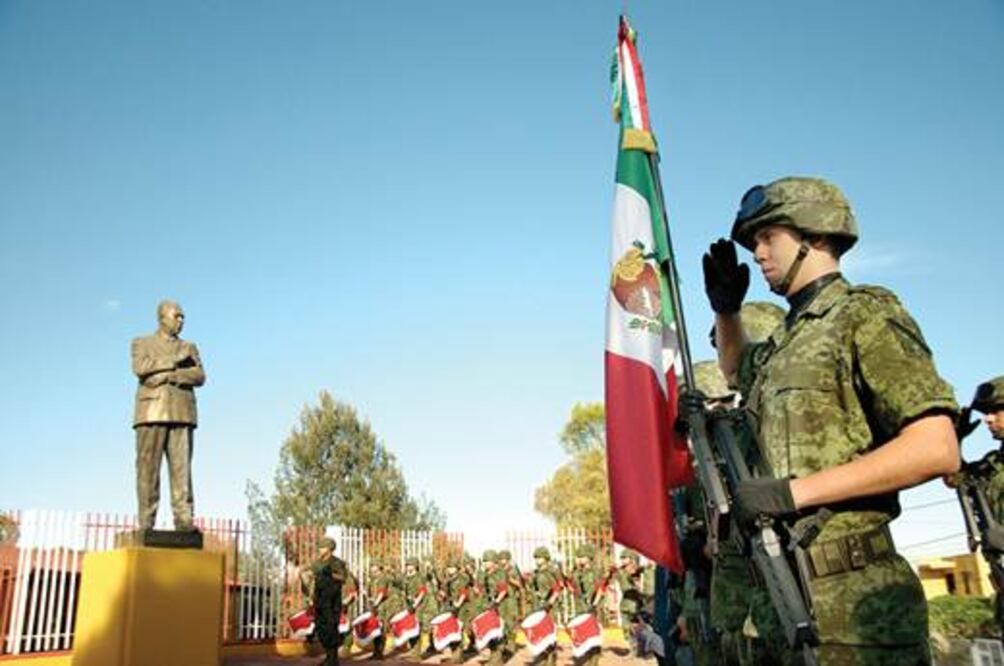 Destacan Reforma Energética