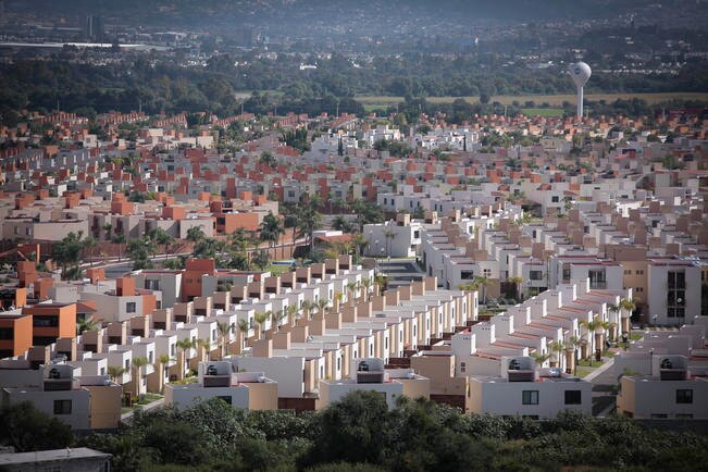 La capital de Querétaro es el sitio con mayor atracción de inversión inmobiliaria, debido a que el costo del suelo es más alto; sin embargo, esto impide la construcción de vivienda económica y de interés social.  (VÍCTOR PICHARDO. EL UNIVERSAL)