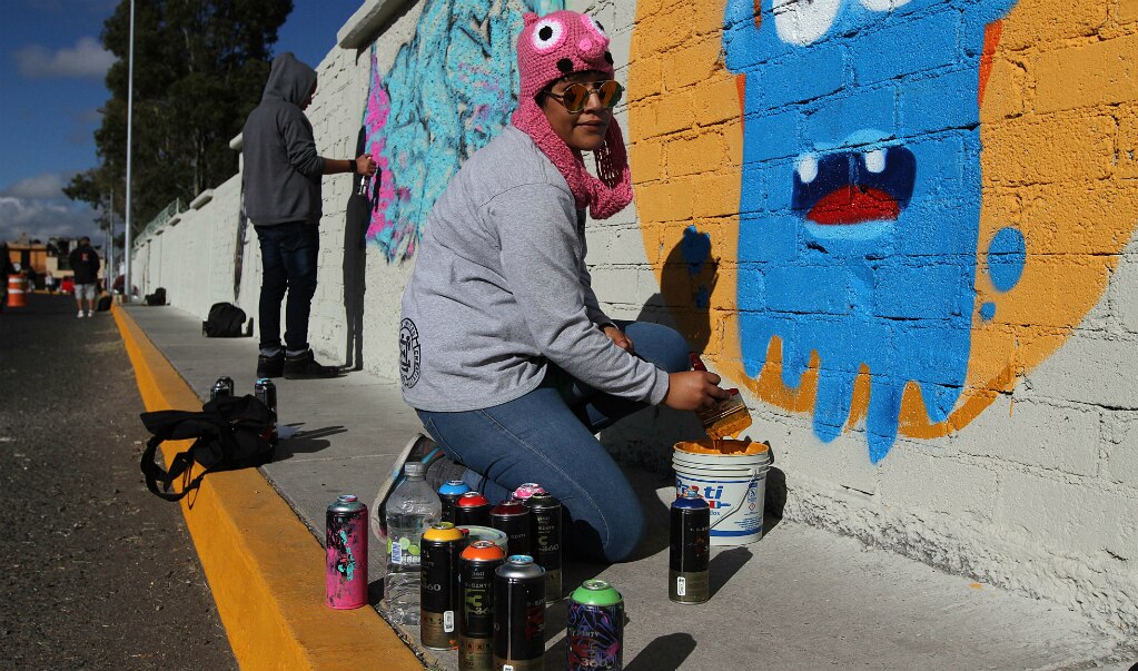 Mamá grafitera "la calle es mi galería"
