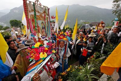  Parten 50 mil peregrinos   rumbo a la Basílica 