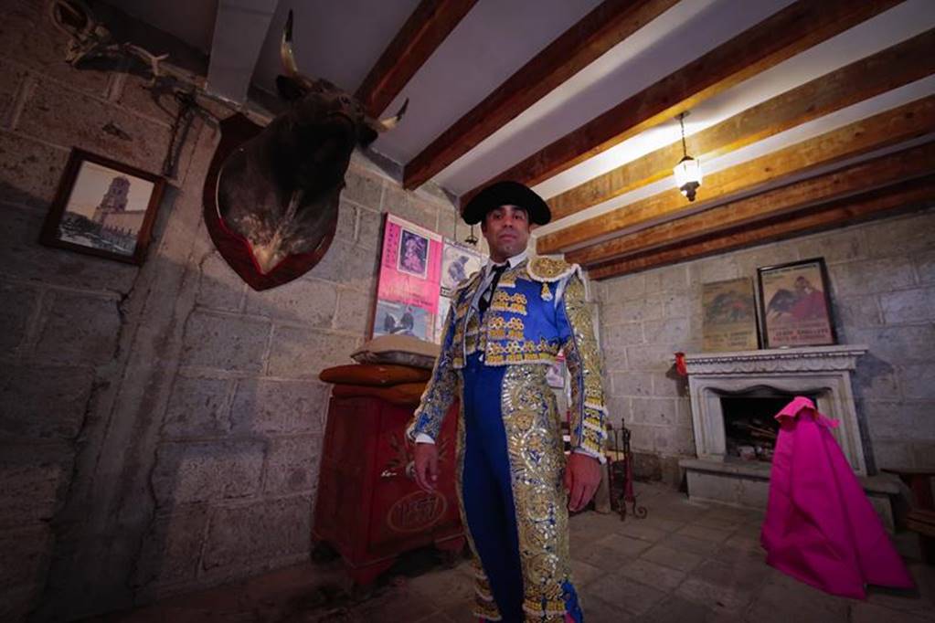 Torear, entre valentía y suerte