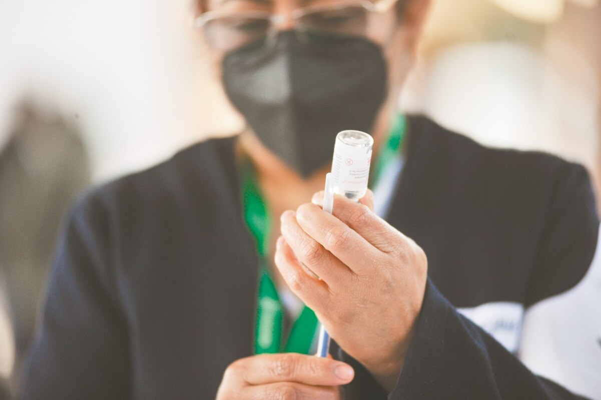 "No está contemplada la segunda dosis de CanSino para docentes de Querétaro"